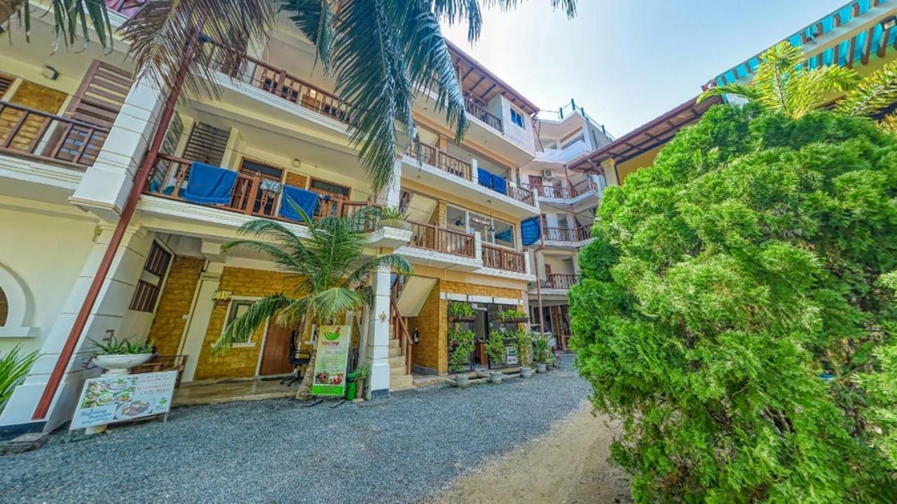 Sky Garden Mini Hotel Mirissa Exterior foto